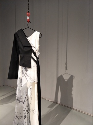 中國美術(shù)學(xué)院上海設(shè)計(jì)學(xué)院時(shí)尚產(chǎn)品設(shè)計(jì)系服裝與服飾設(shè)計(jì)專業(yè)2017屆畢業(yè)設(shè)計(jì)展_時(shí)尚_網(wǎng)