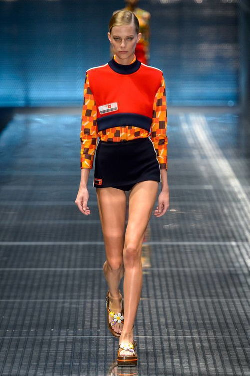 服裝設計手繪步驟圖,手把手教你 精品