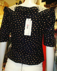 深圳廠家直銷 伊簡單品牌12春夏韓版逗號中袖短袖襯衫1015全方位解析